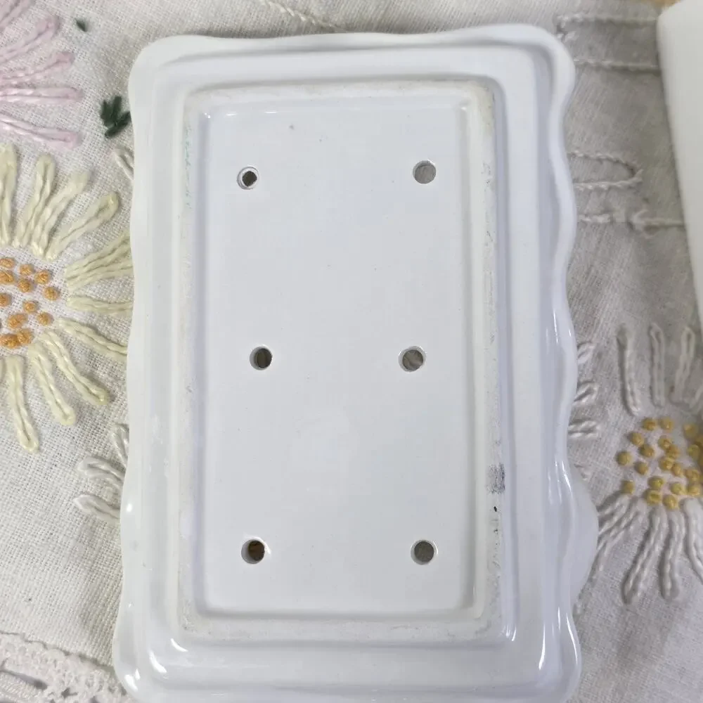 White Ceramic Bird Soap Dish Holder Removable Drip Tray Bathroom Farmhouse Decor